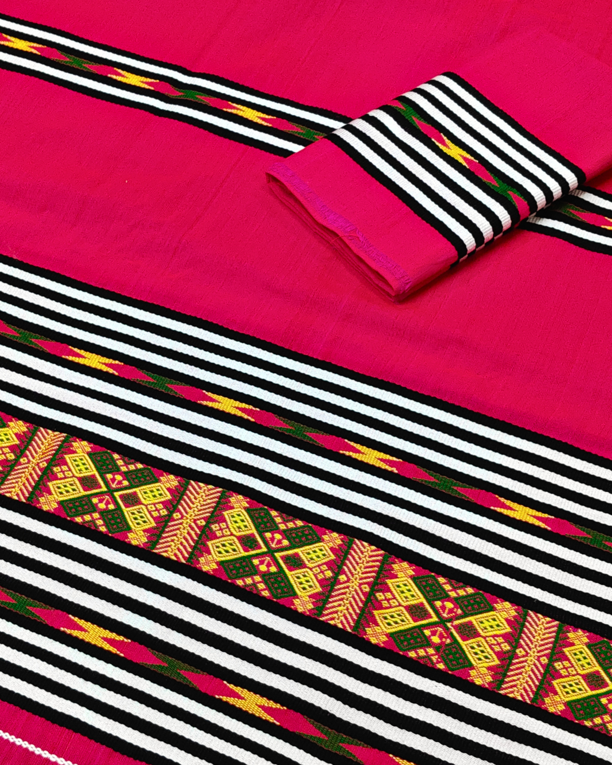 Ribi design Mising mekhela sador