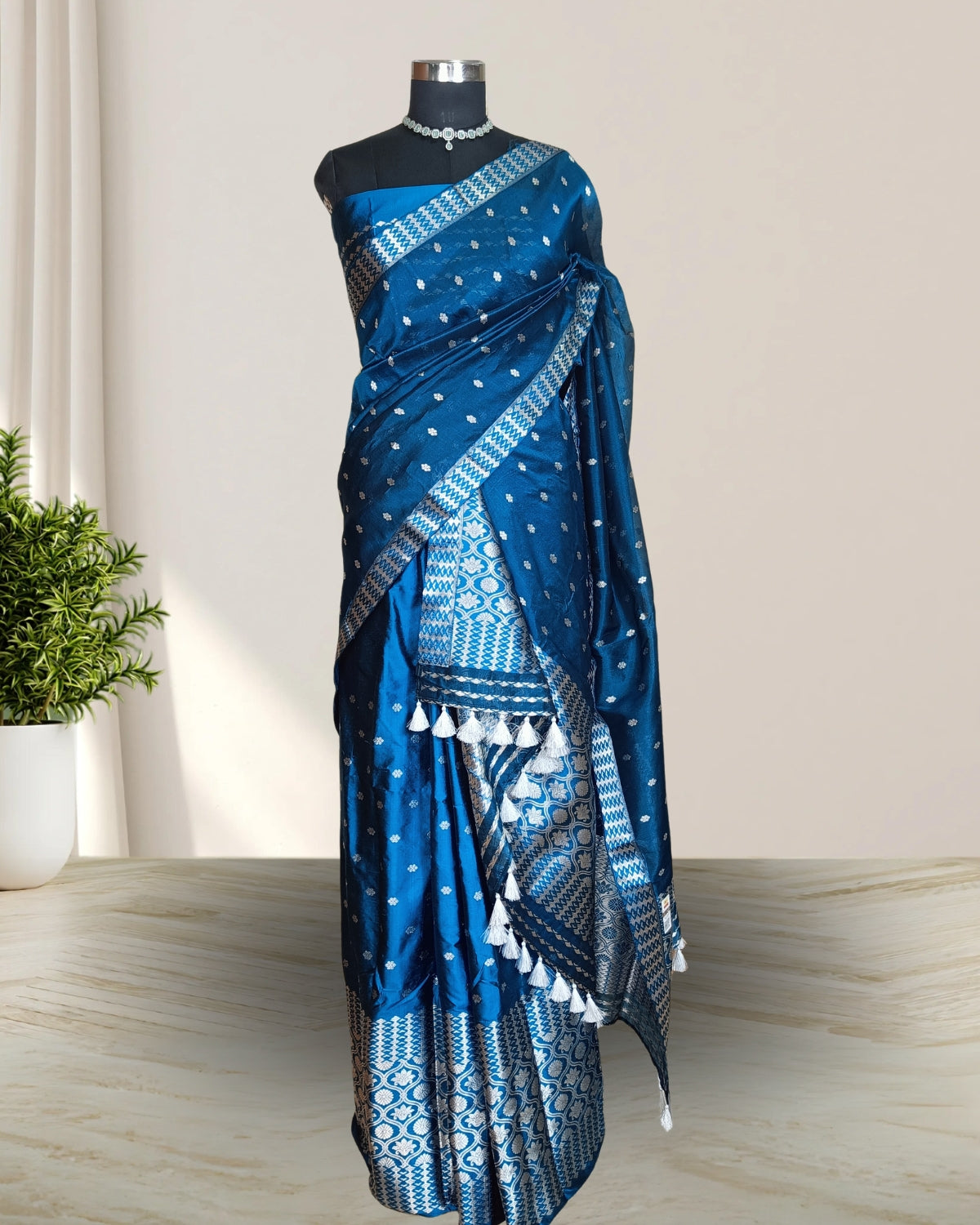 Pure kesapaat mekhela sador - Raw mulberry silk