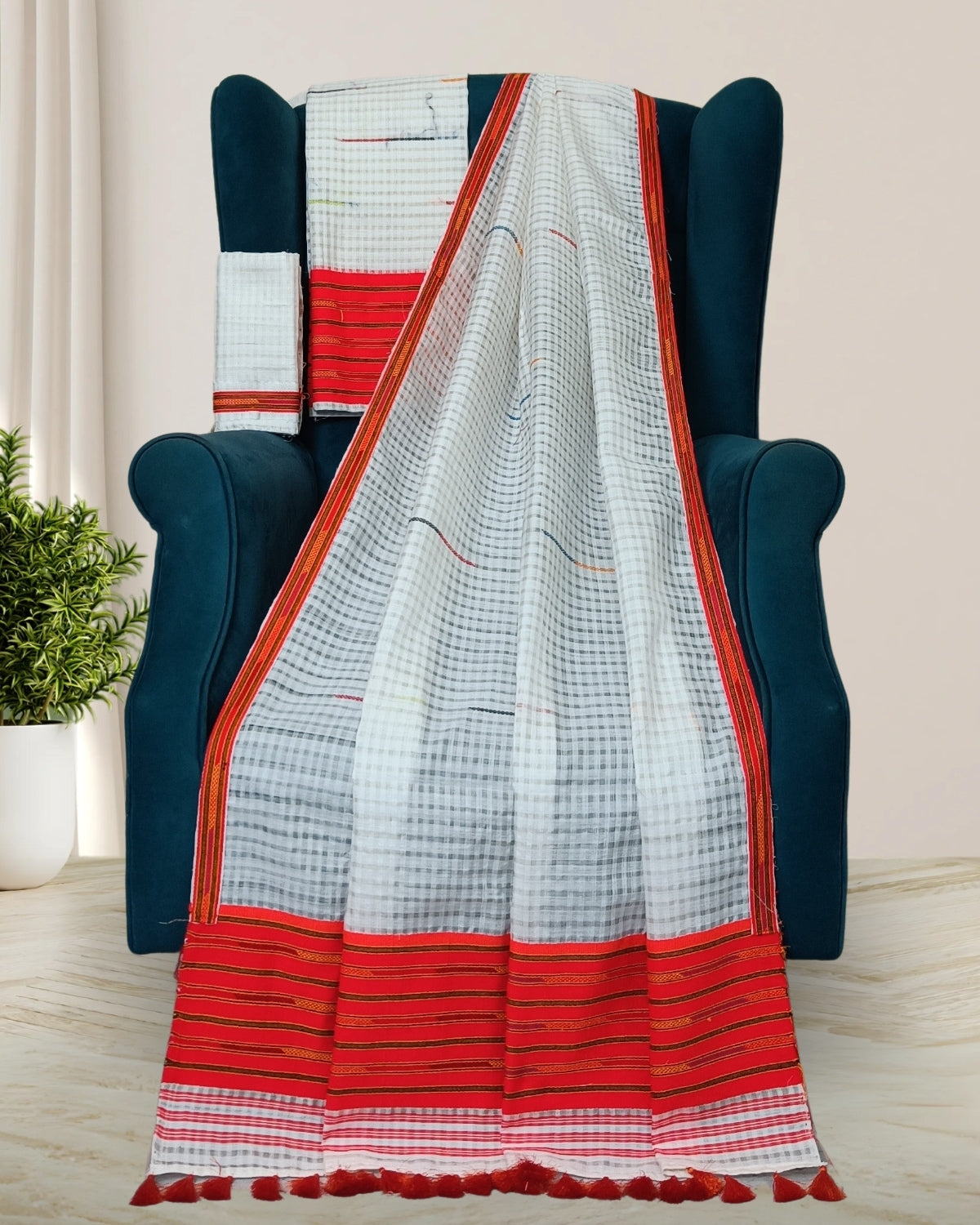 Semi nuni Mising mekhela sador -Red kesh bosa