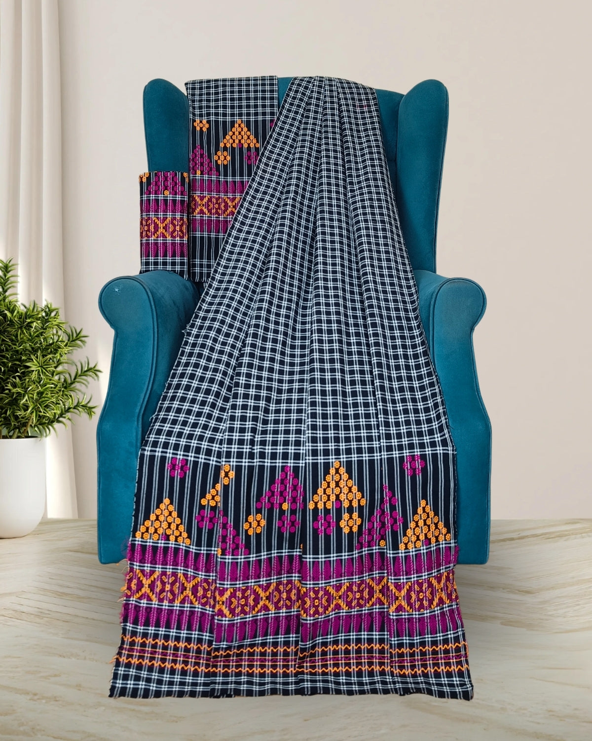 Pajok design Mising mekhela sador