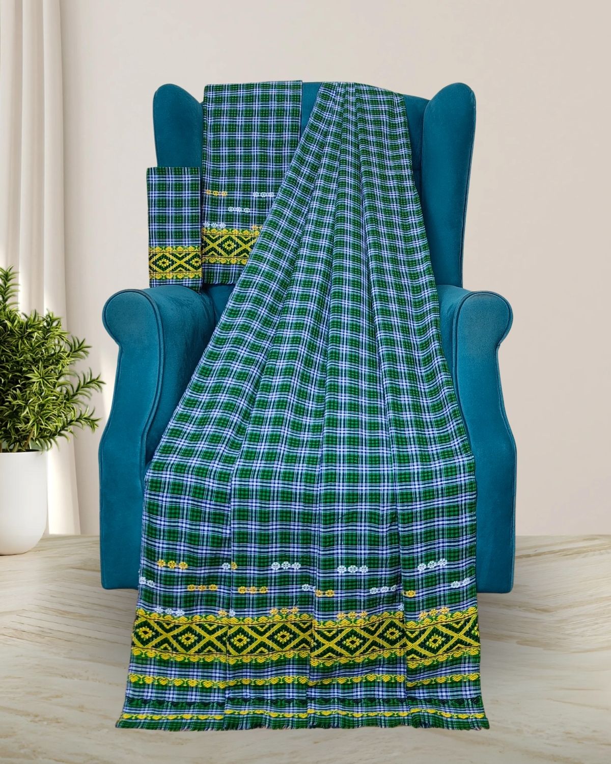 Pajok design Mising mekhela sador