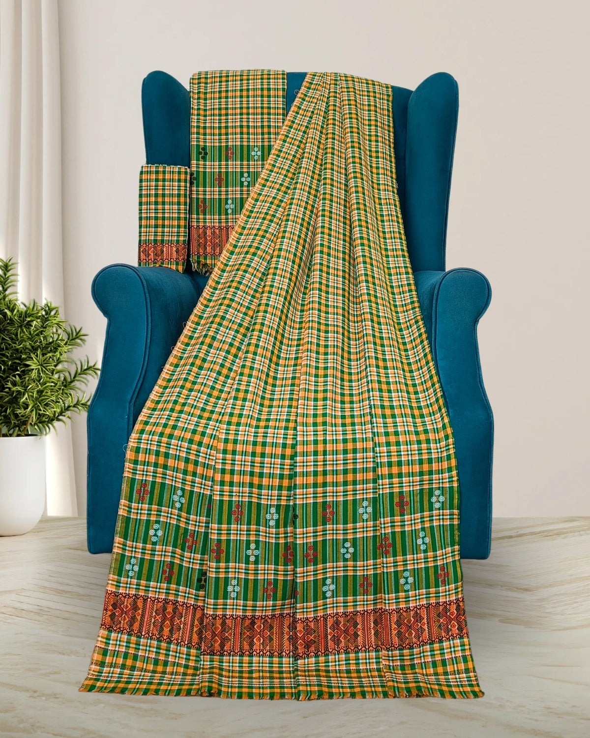 Pajok design Mising mekhela sador