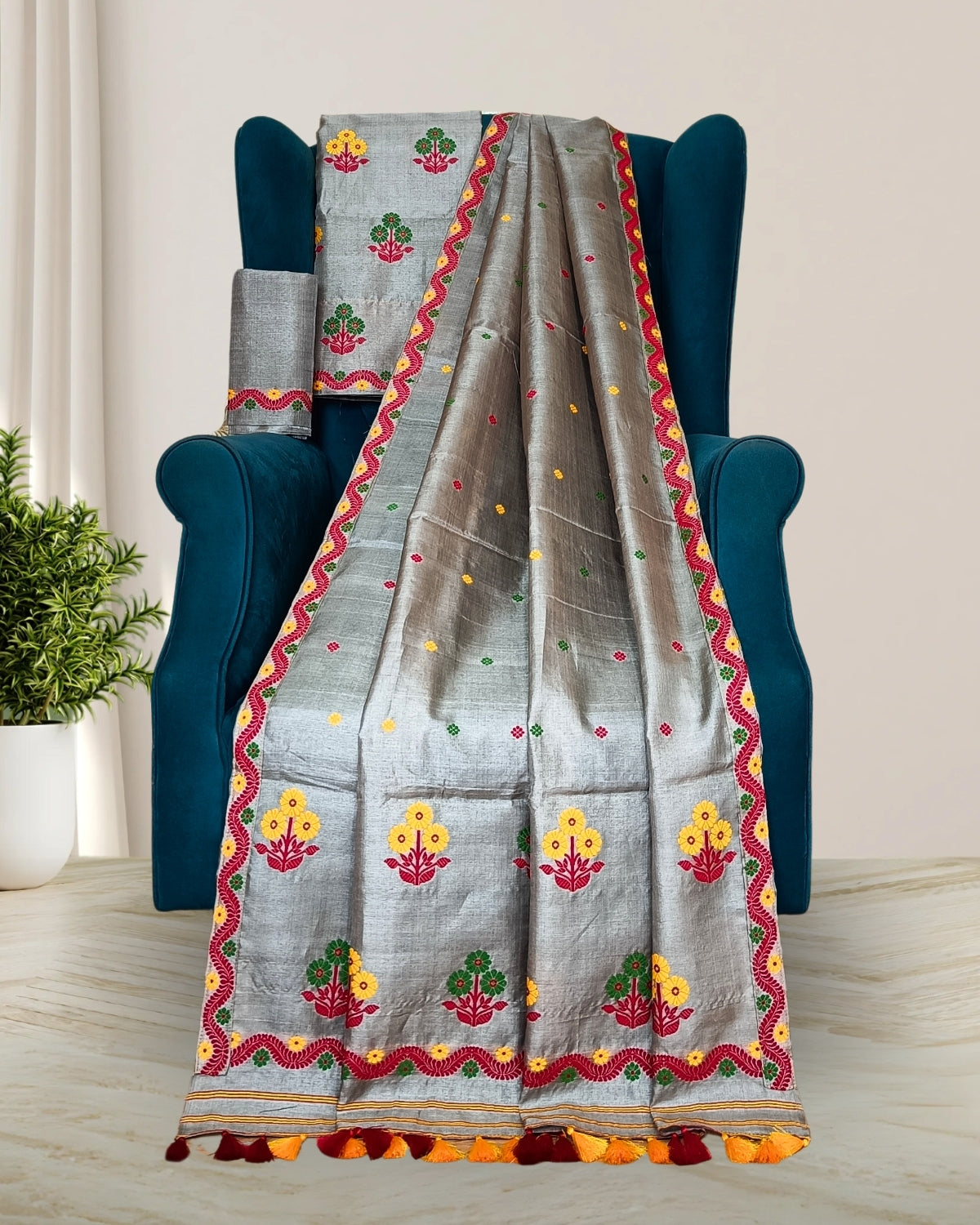 Tussar silk mekhela sador