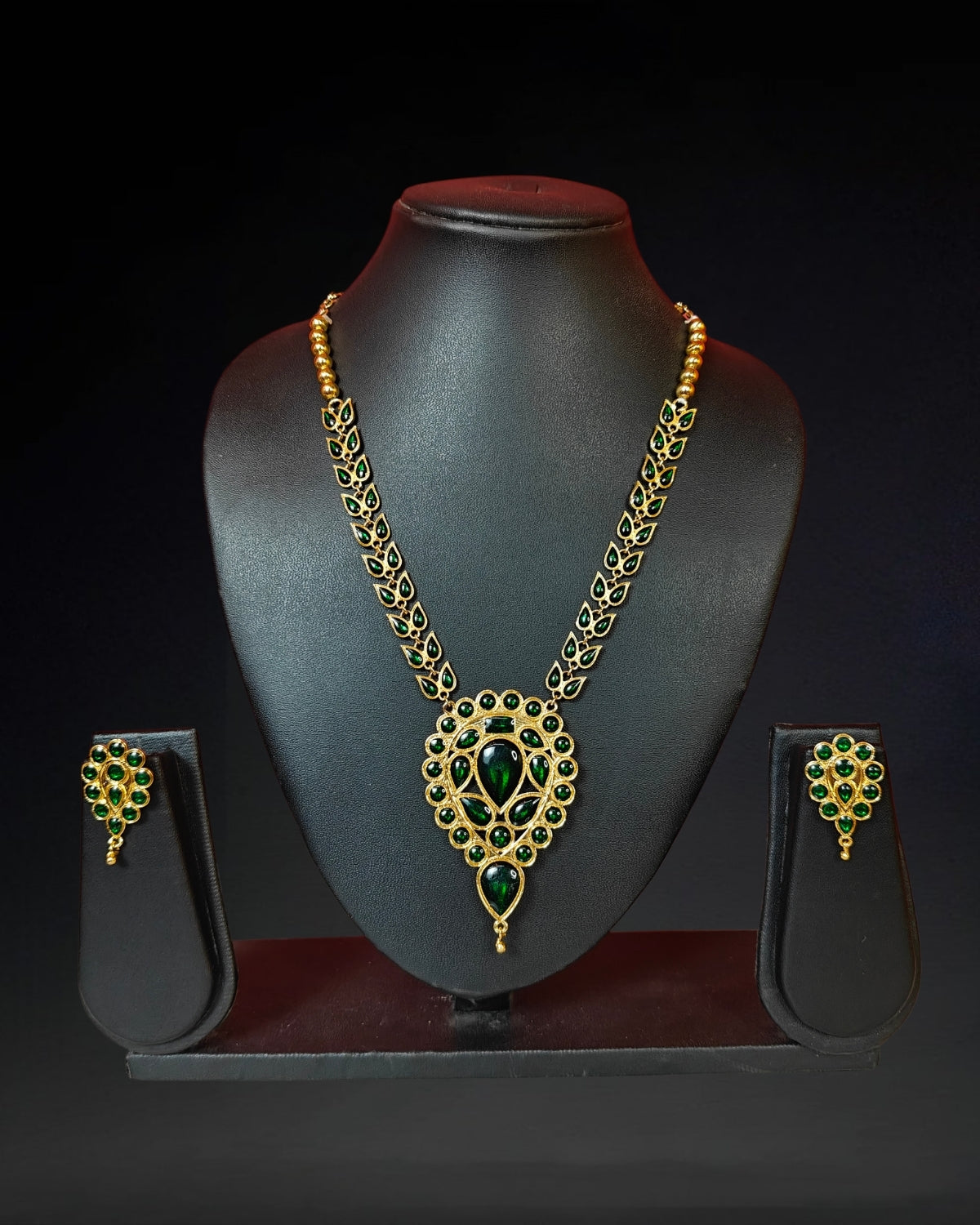 Green dugdugi set
