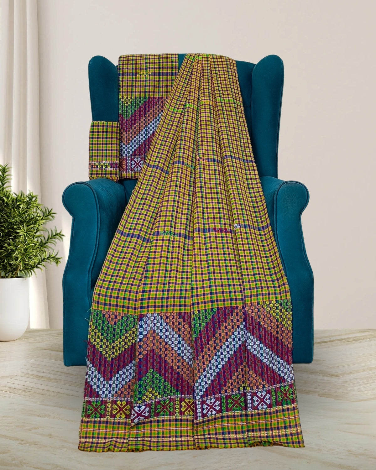 Pajok design Mising mekhela sador