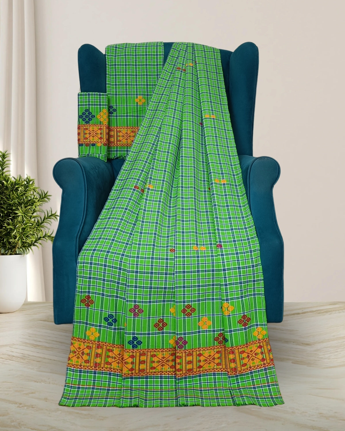 Pajok design Mising mekhela sador