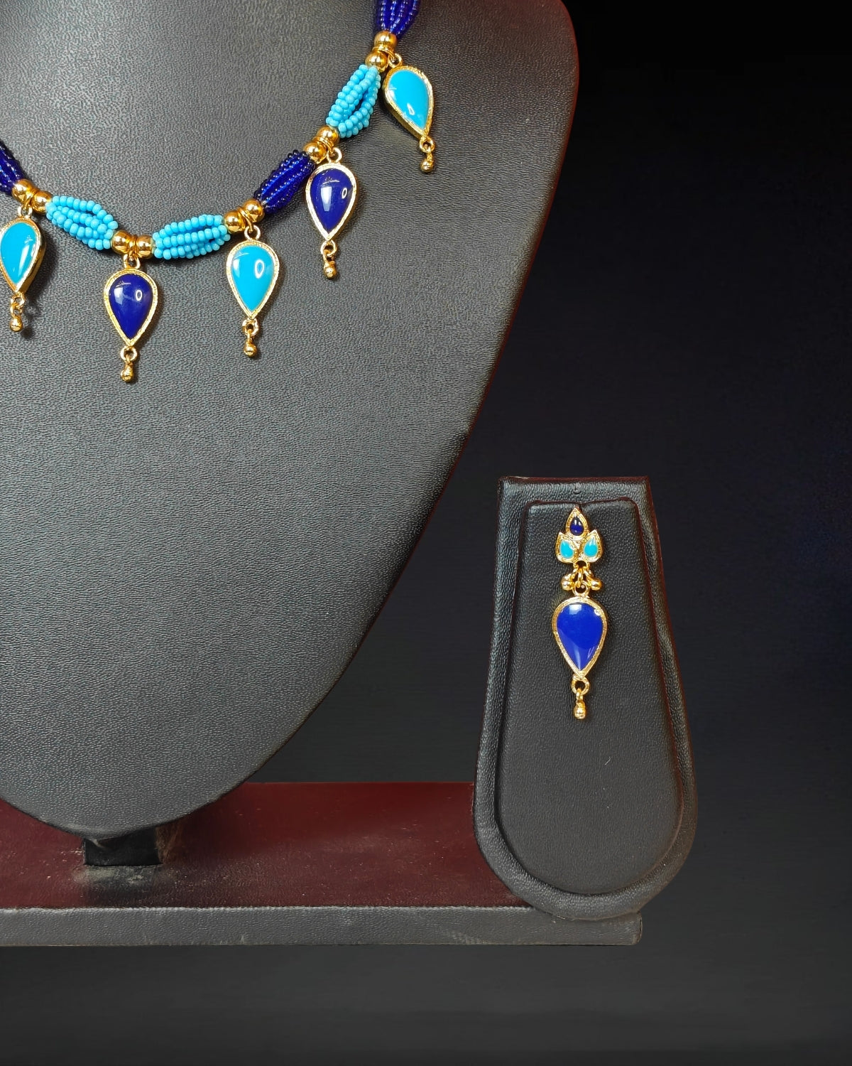 Blue peat set