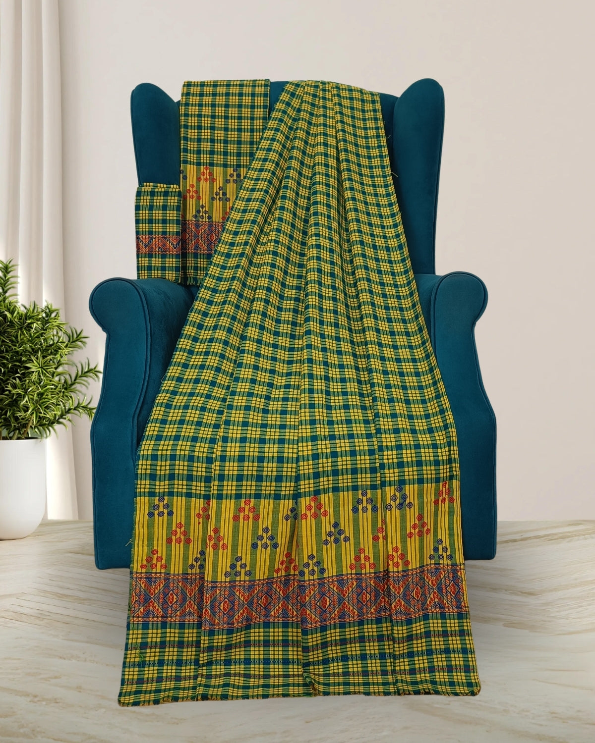 Pajok design Mising mekhela sador