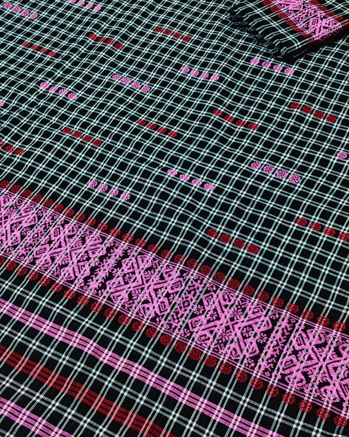 Pajok design Mising mekhela sador - Black