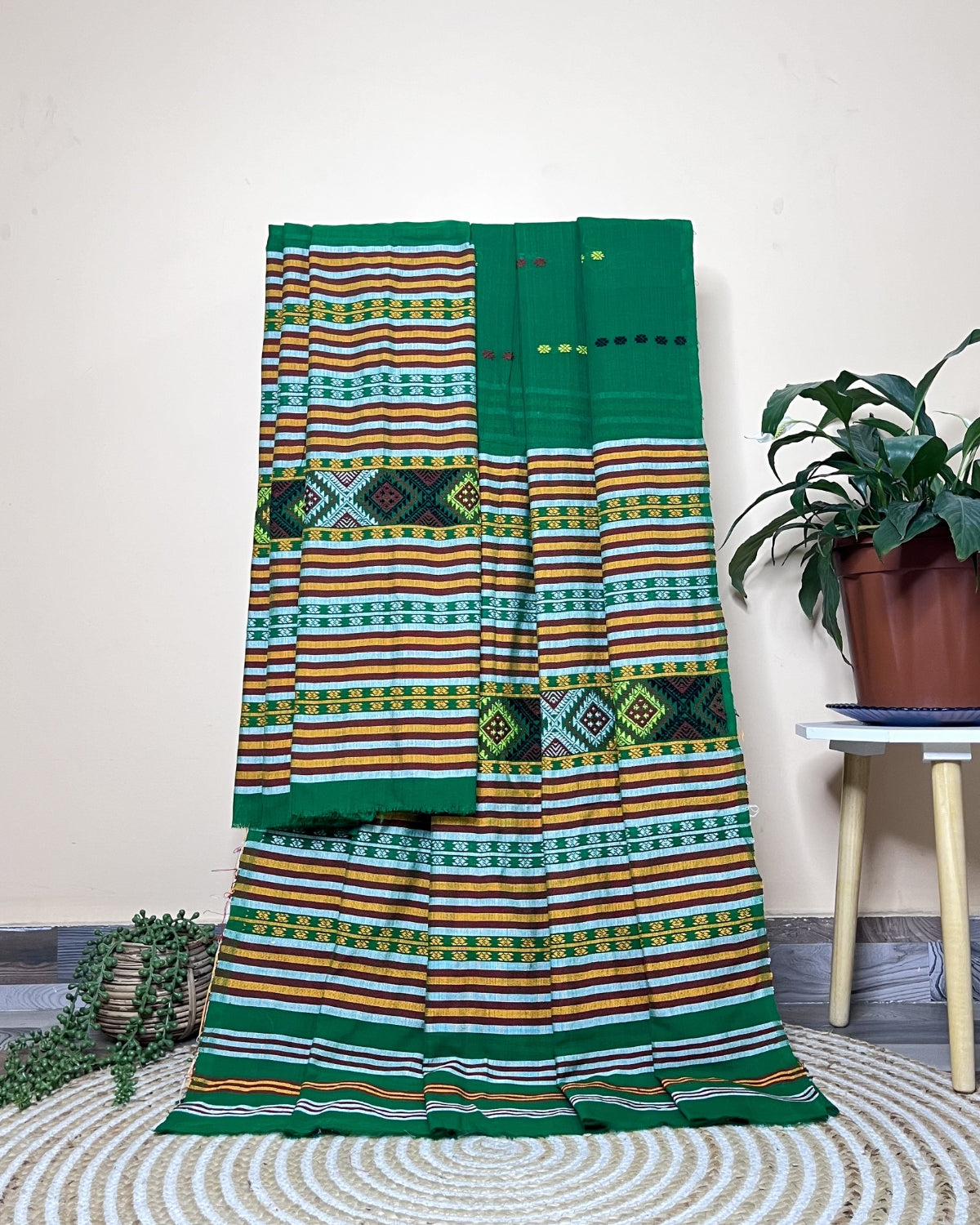 Ribi design Mising mekhela sador - Green