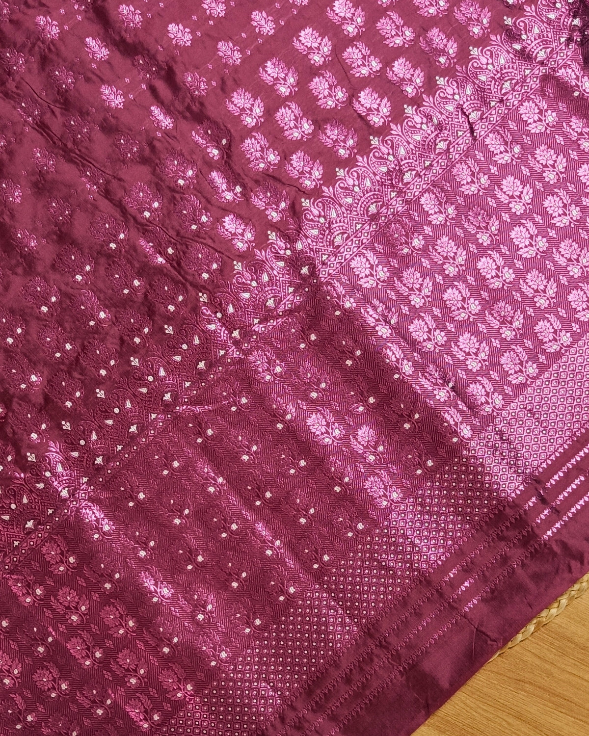 Semi paat mekhela sador - Raspberry pink