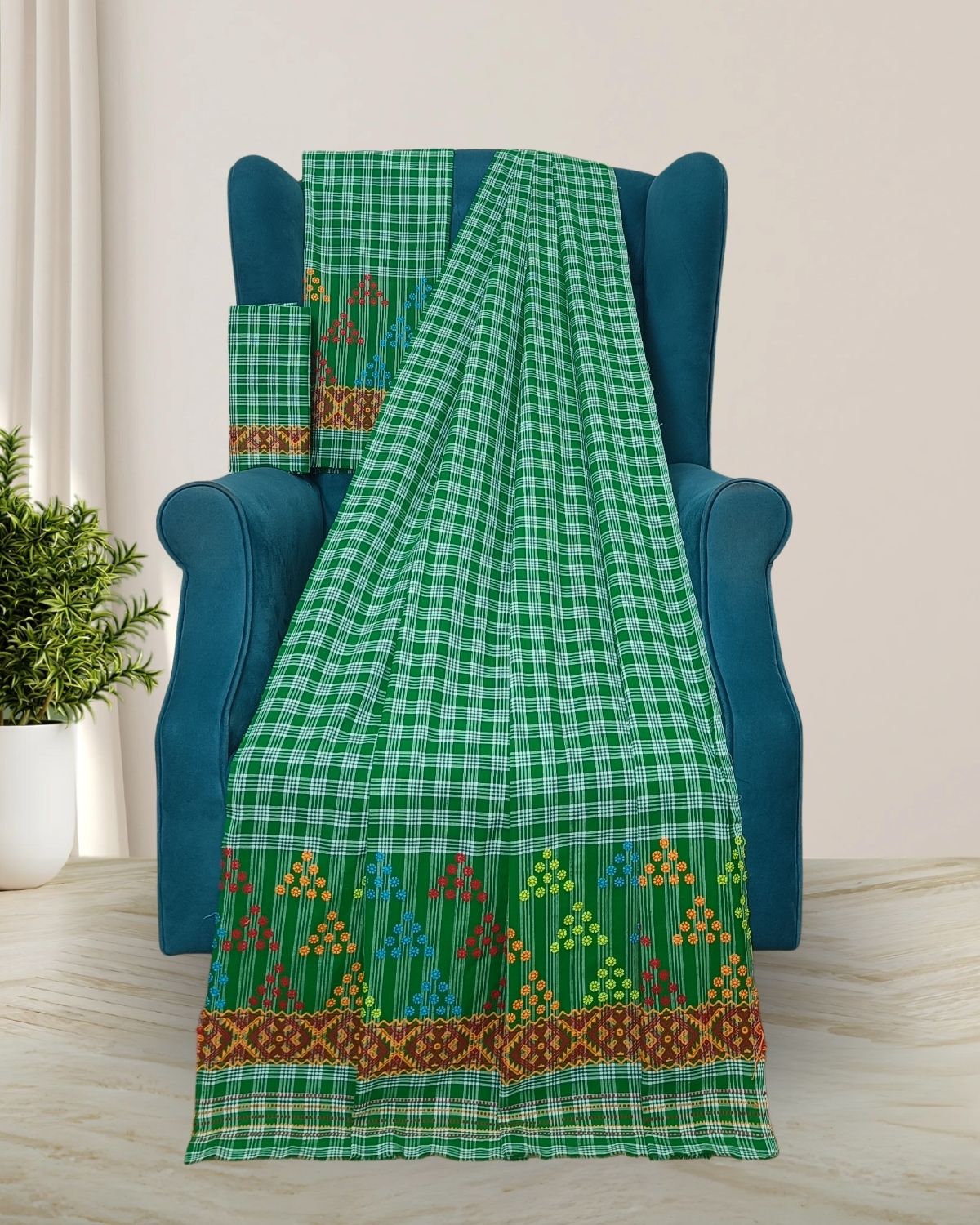 Pajok design Mising mekhela sador
