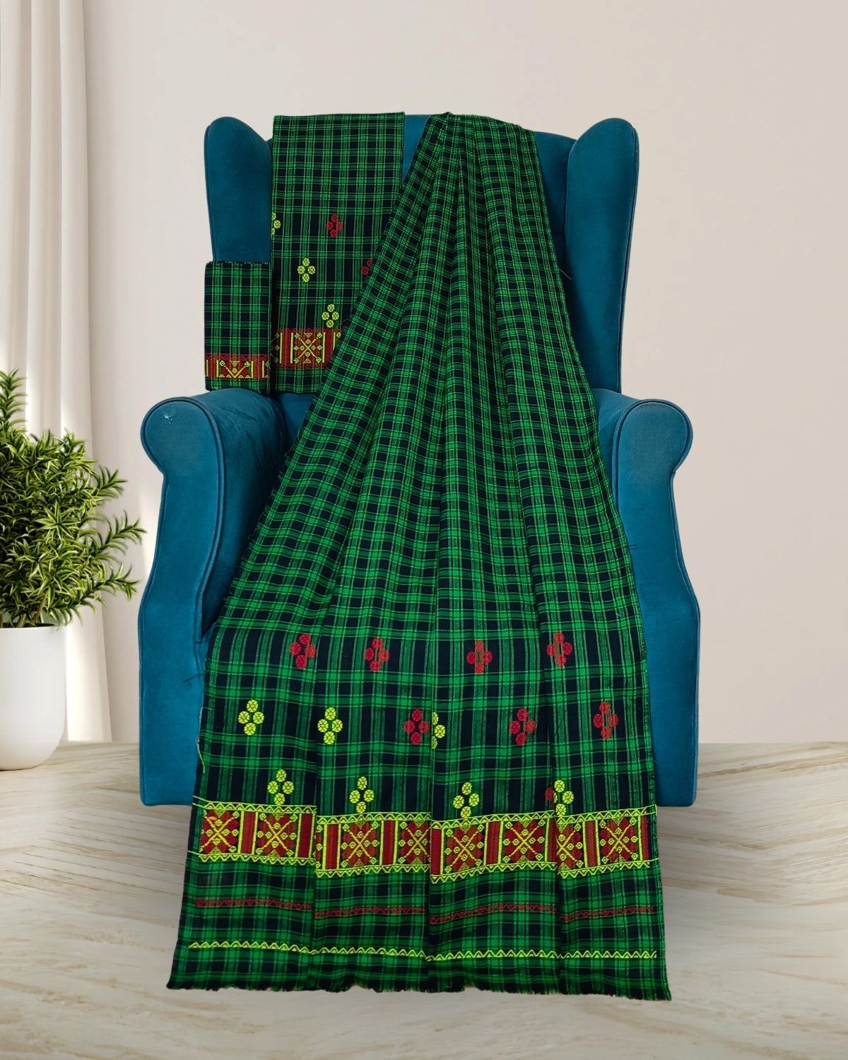 Pajok design Mising mekhela sador
