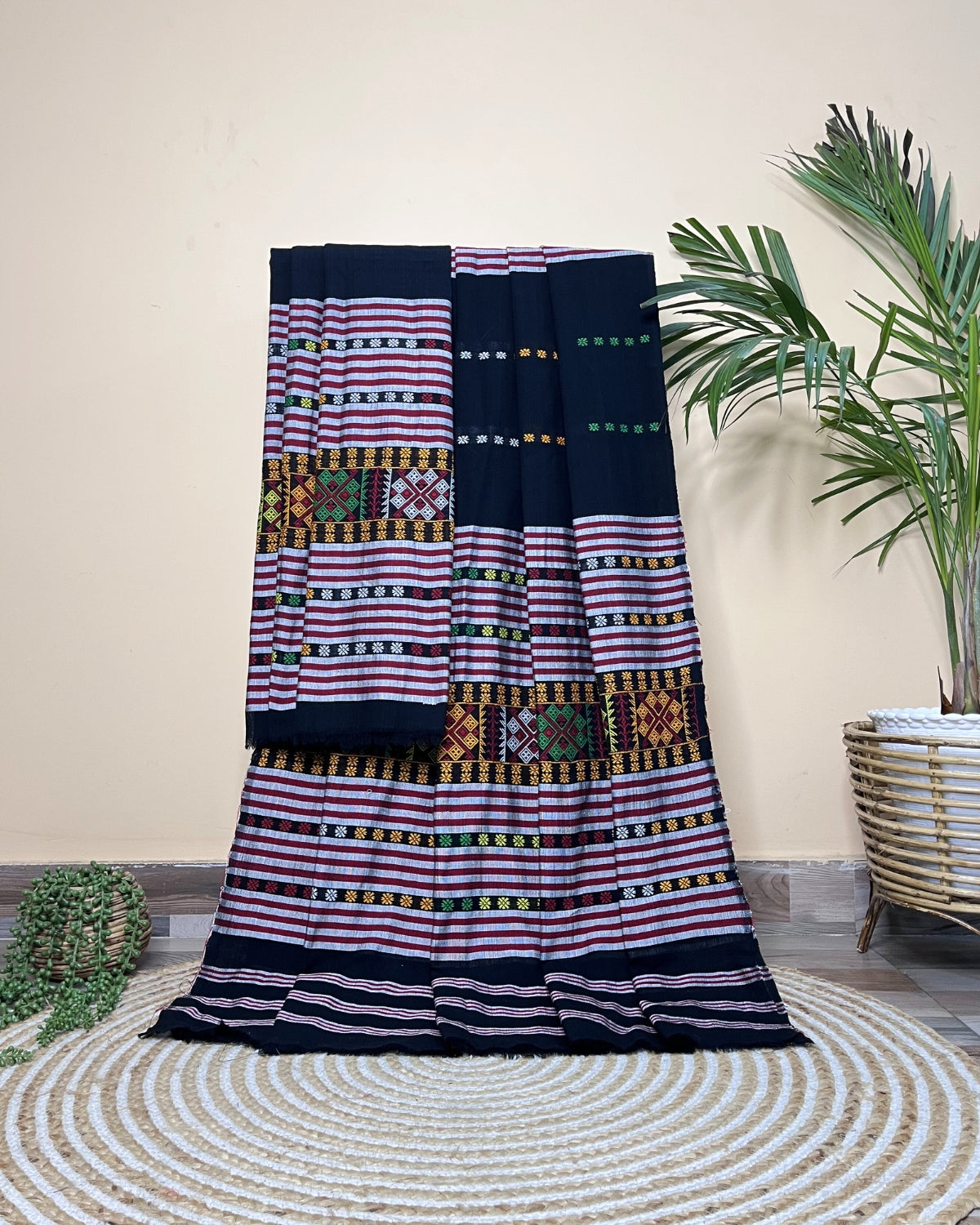 Ribi design Mising mekhela sador -Black