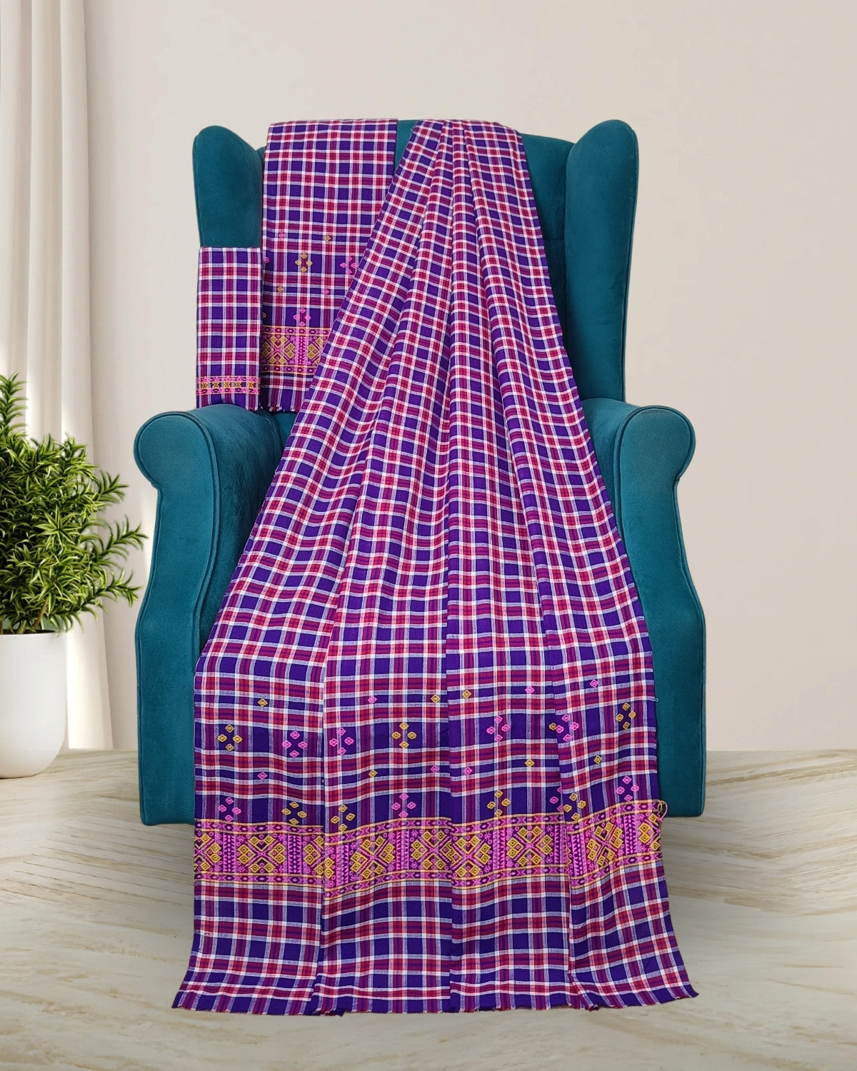 Pajok design Mising mekhela sador