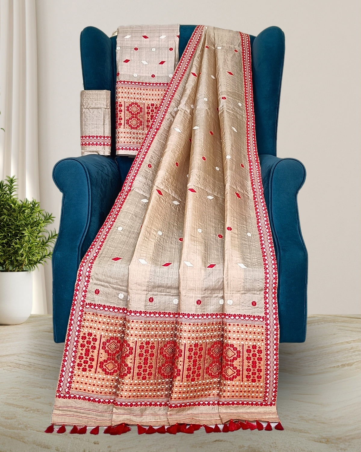 Tussar silk mekhela chadar