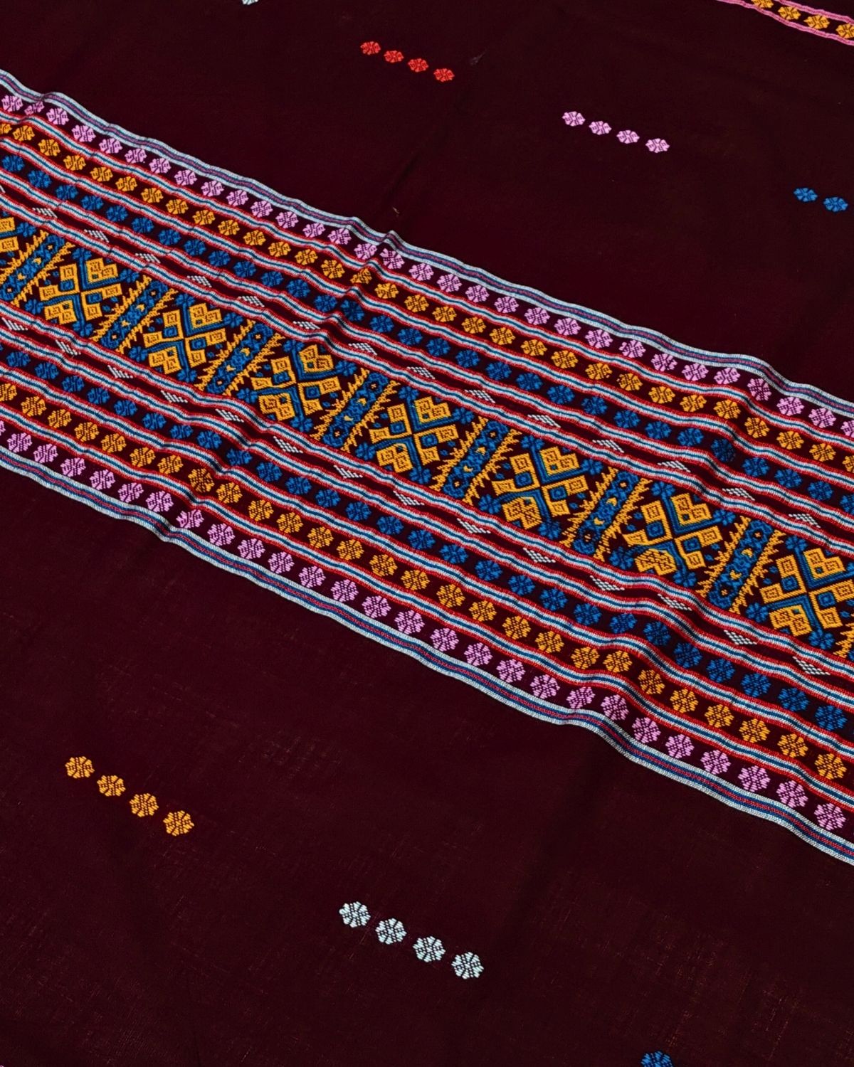 Gero design Mising mekhela sador -Brown