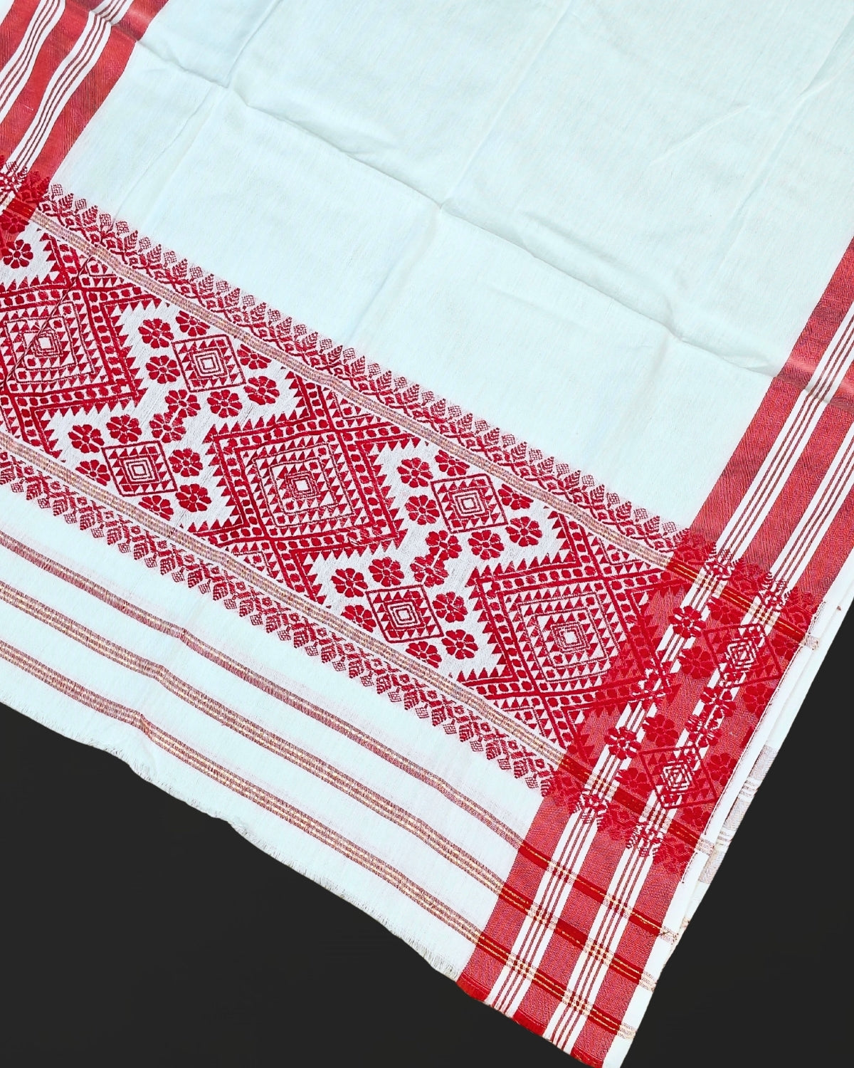 Assamese gamusa - cotton