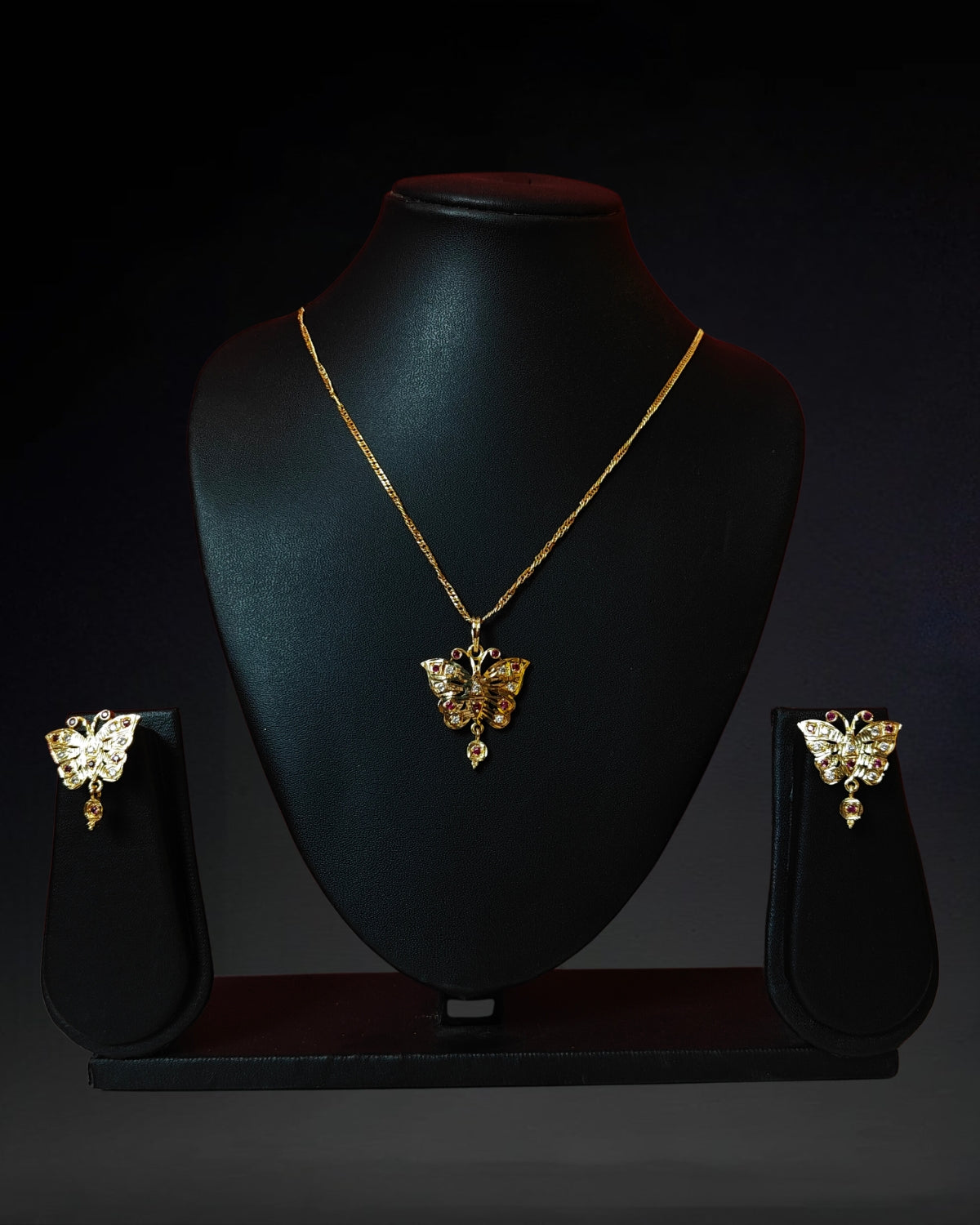 Butterfly design jewellery set
