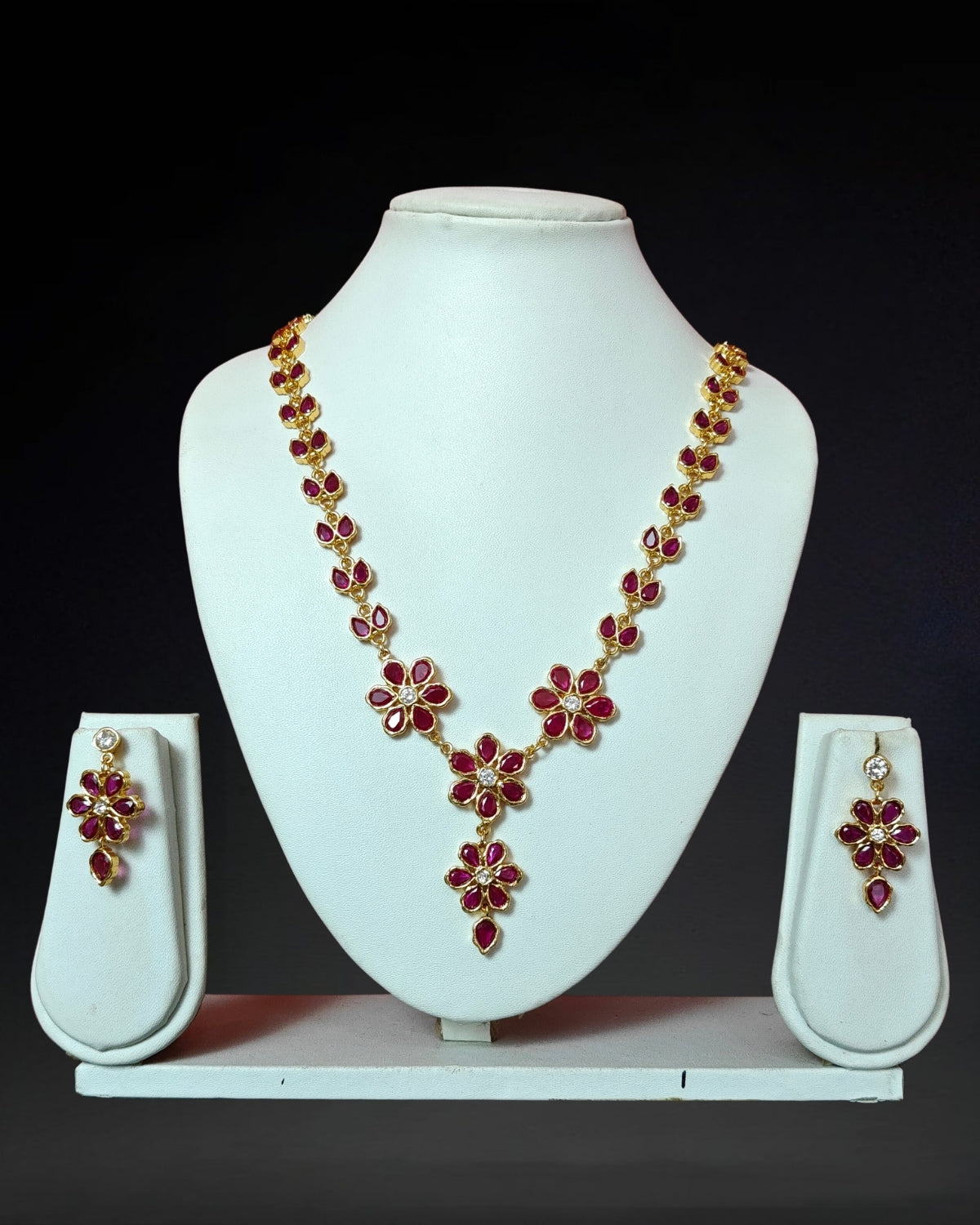 Stone heavy set