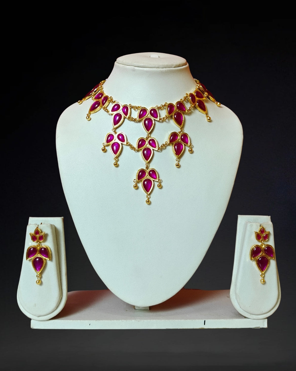 Paat design jewellery set