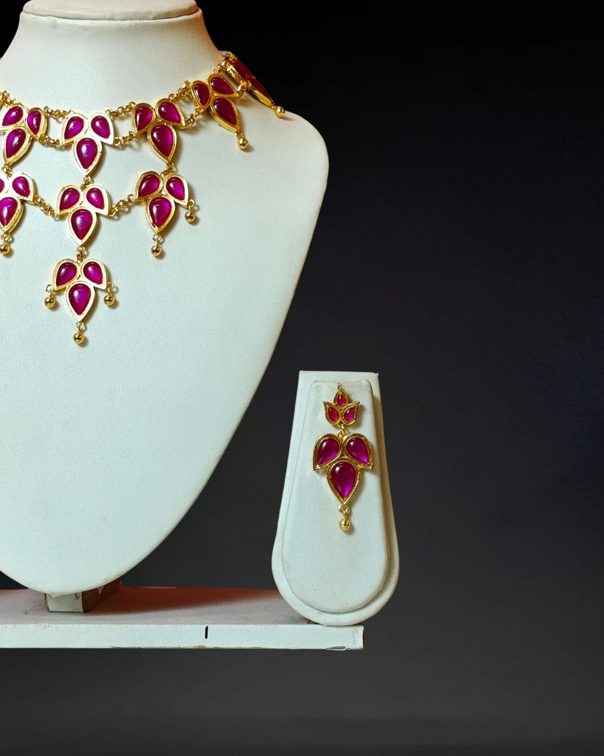 Paat design jewellery set