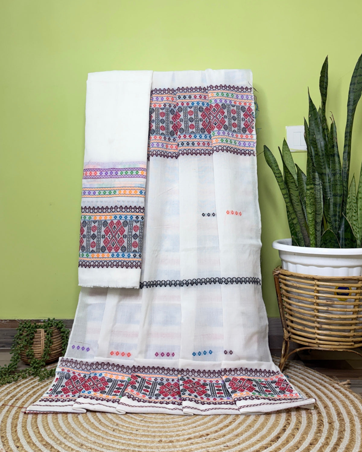 Gero design Mising mekhela sador - Pure white