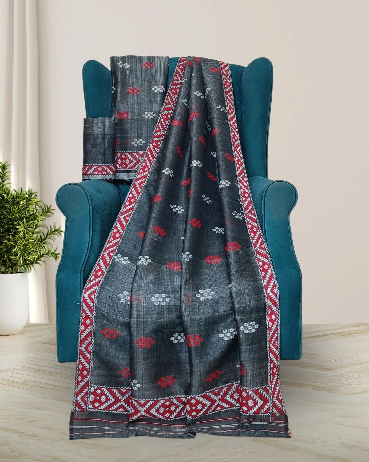 Semi nuni Mising mekhela sador - Black