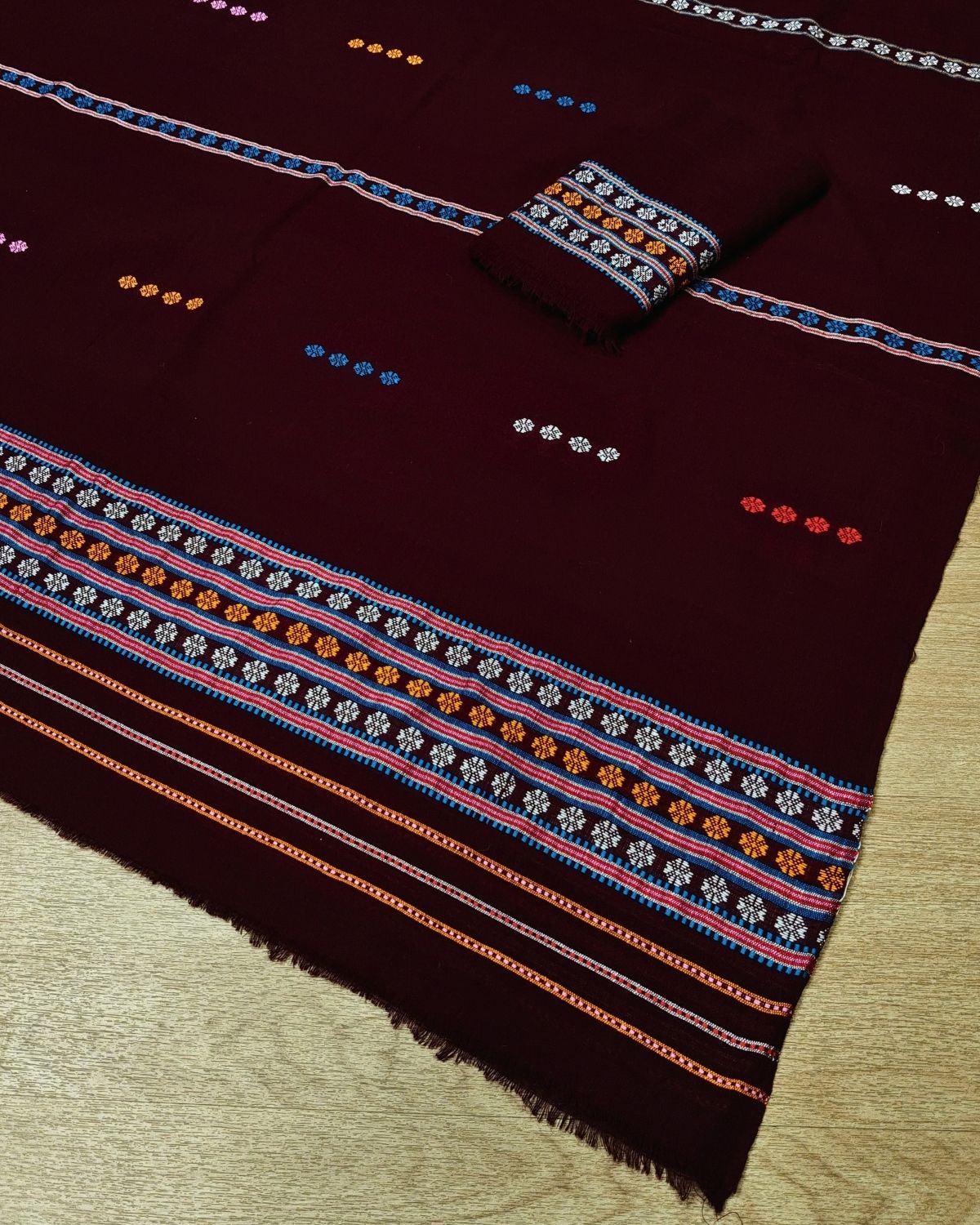 Gero design Mising mekhela sador -Brown