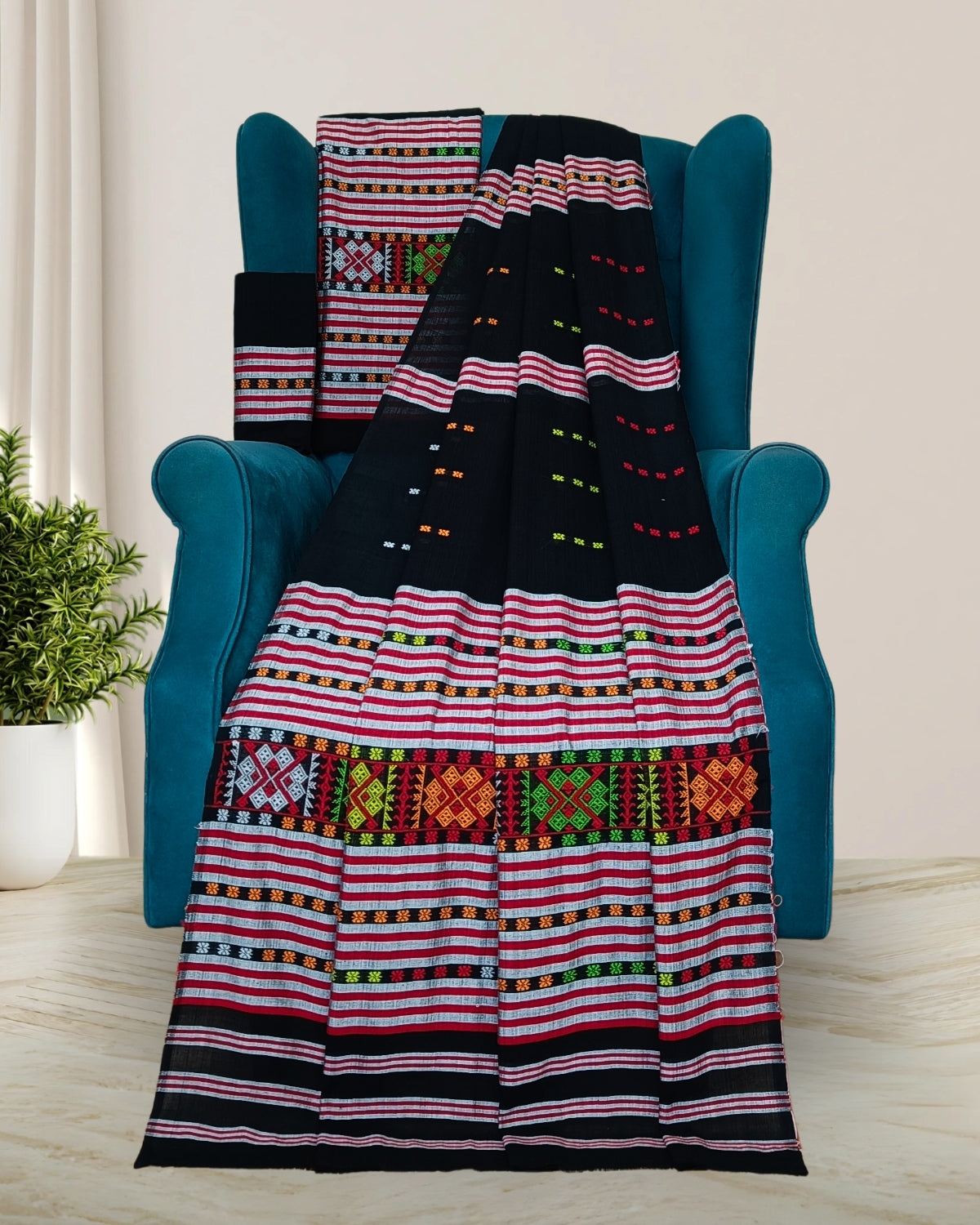 Ribi design Mising mekhela sador - Black