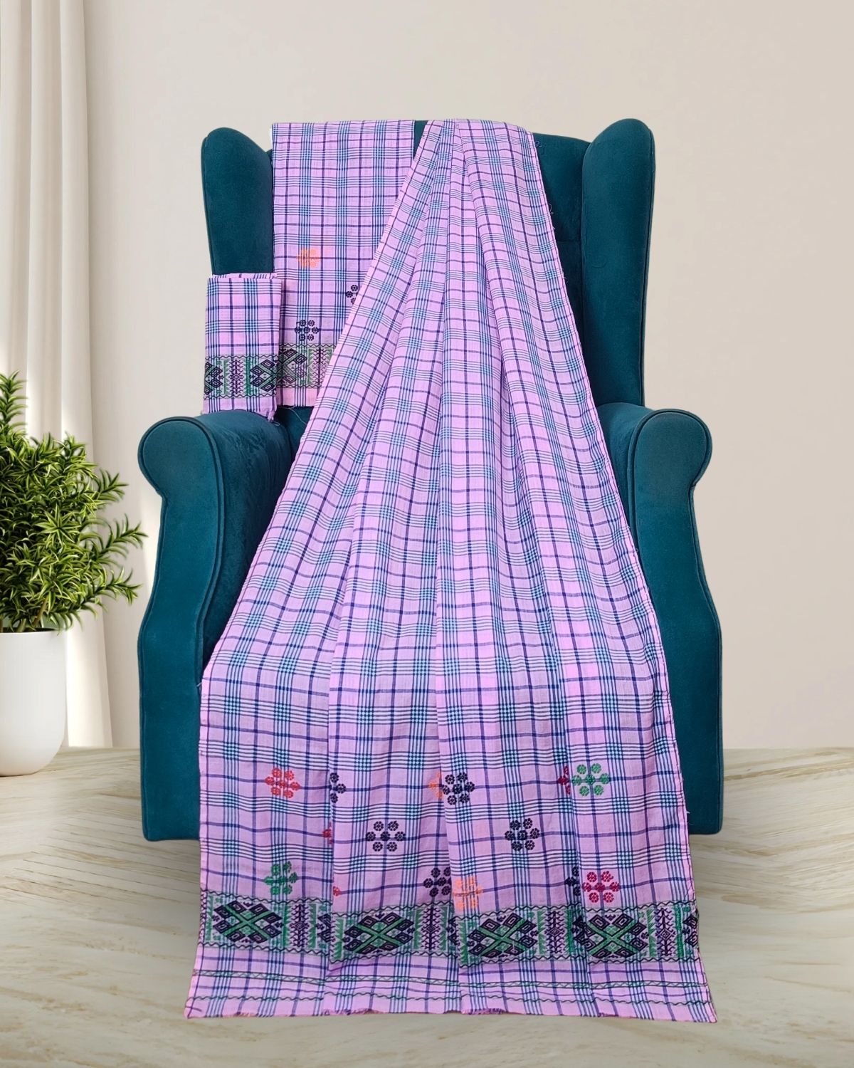 Pajok design Mising mekhela sador