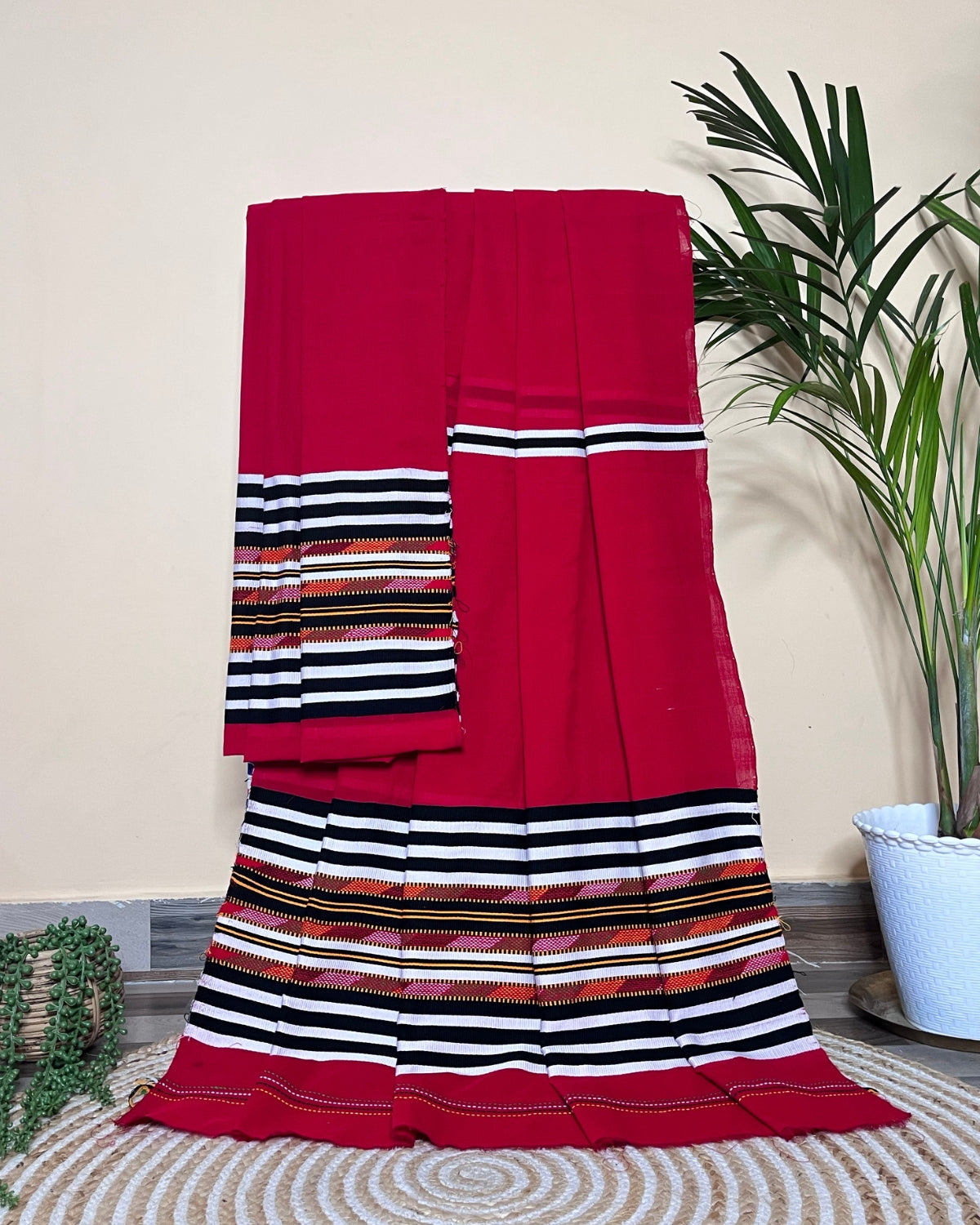 Ribi design Mising mekhela sador -Red