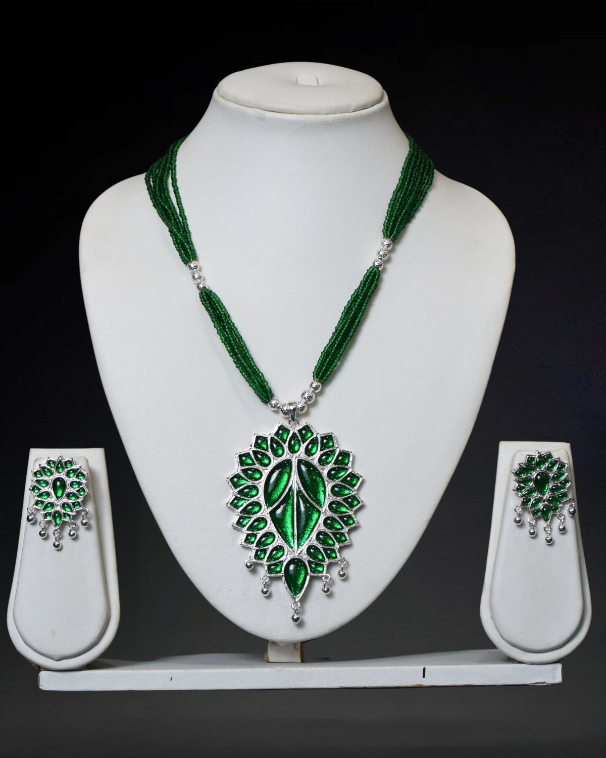 Green dugdugi set