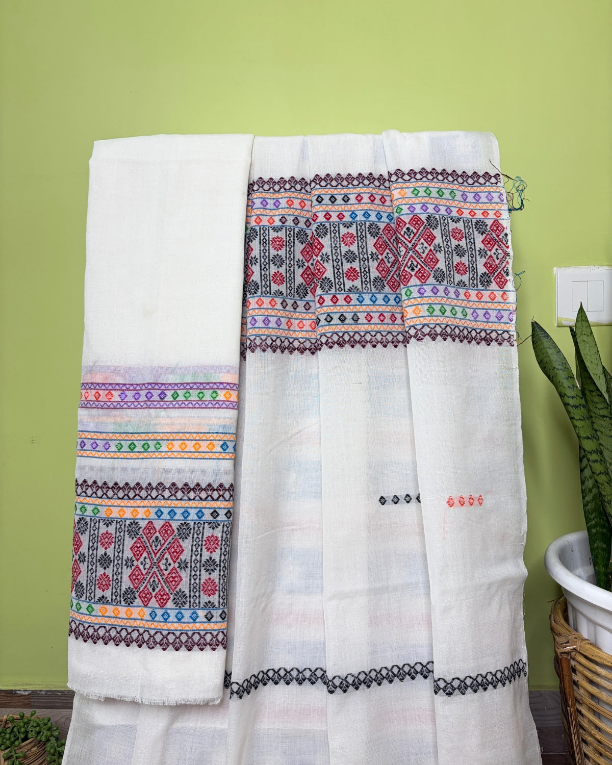 Gero design Mising mekhela sador - Pure white