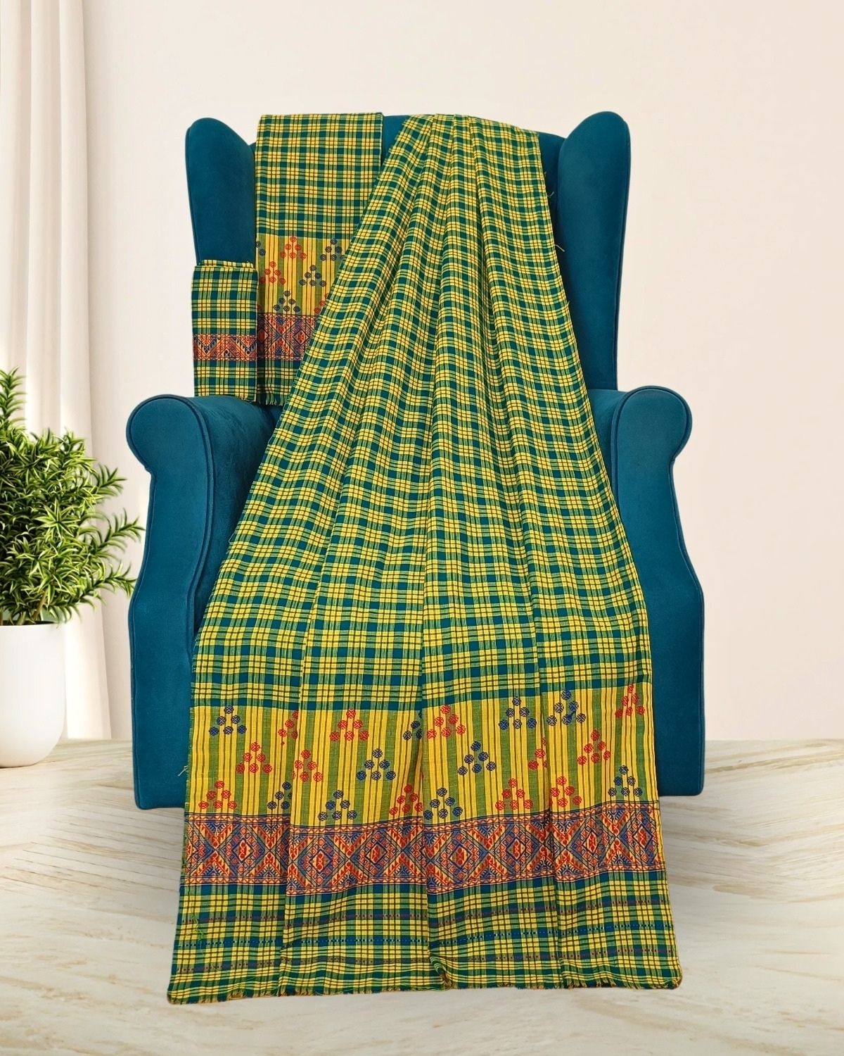 Pajok design Mising mekhela sador