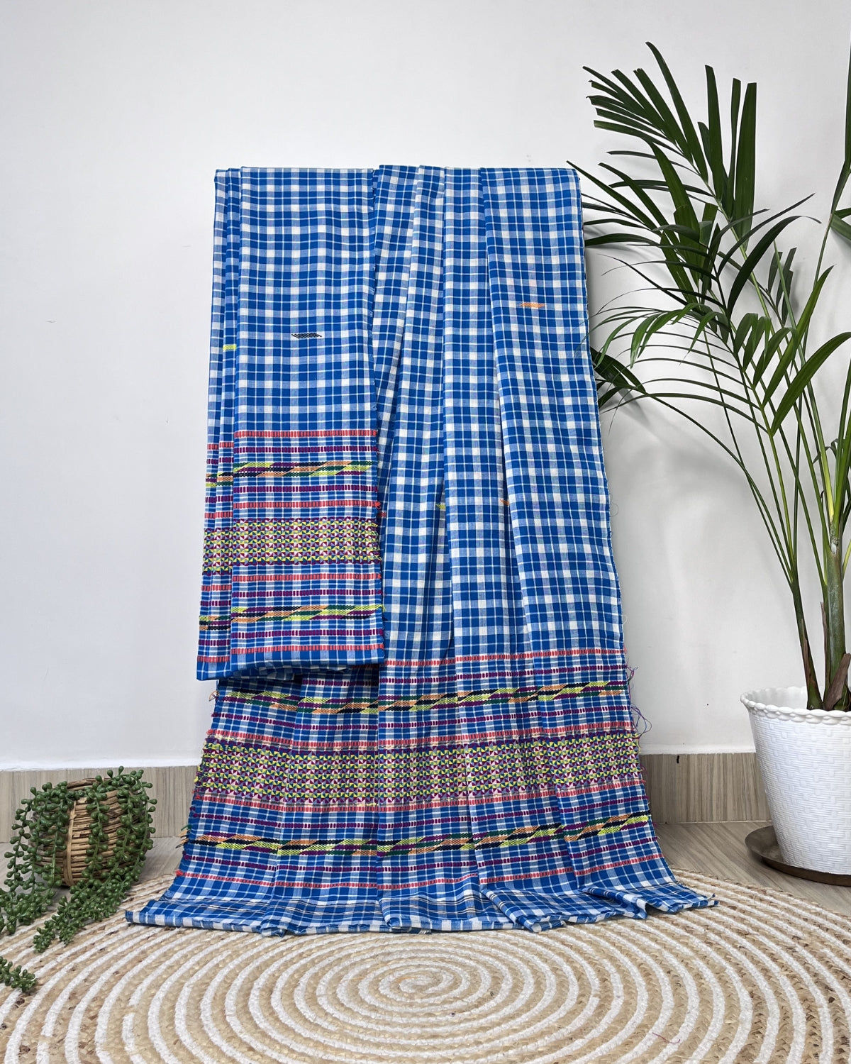 Pajok design Mising mekhela sador