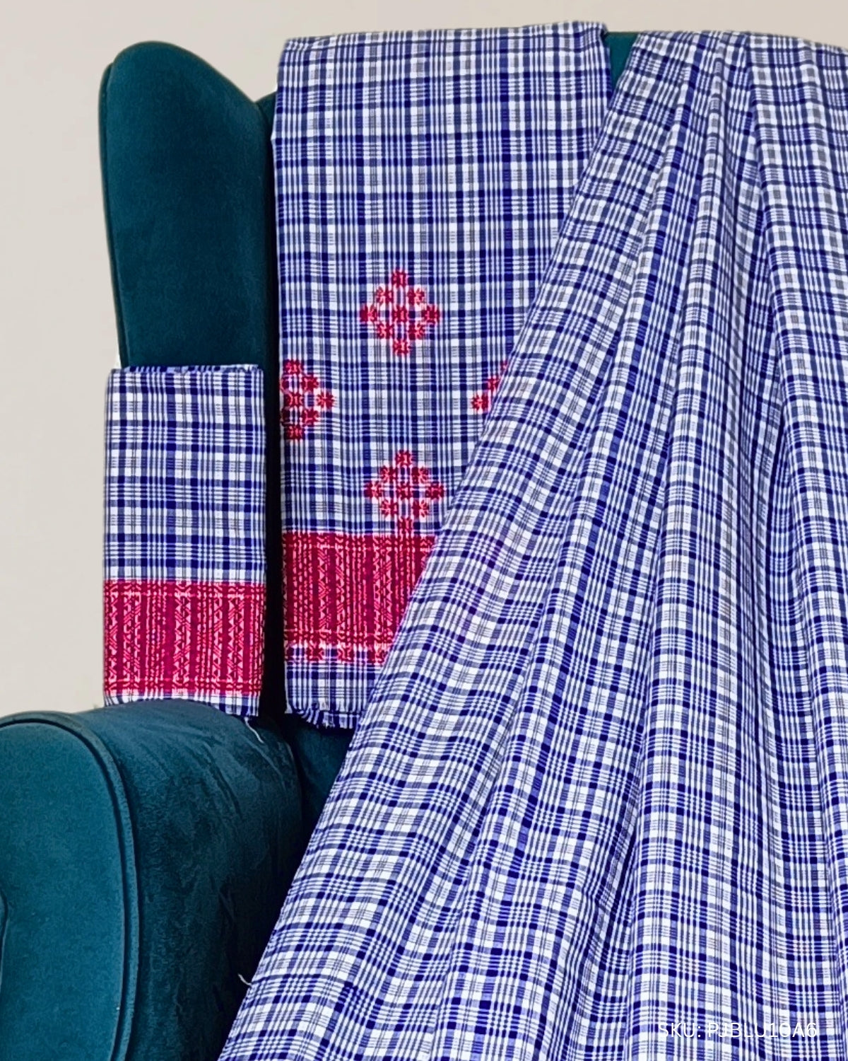 Pajok design Mising mekhela sador