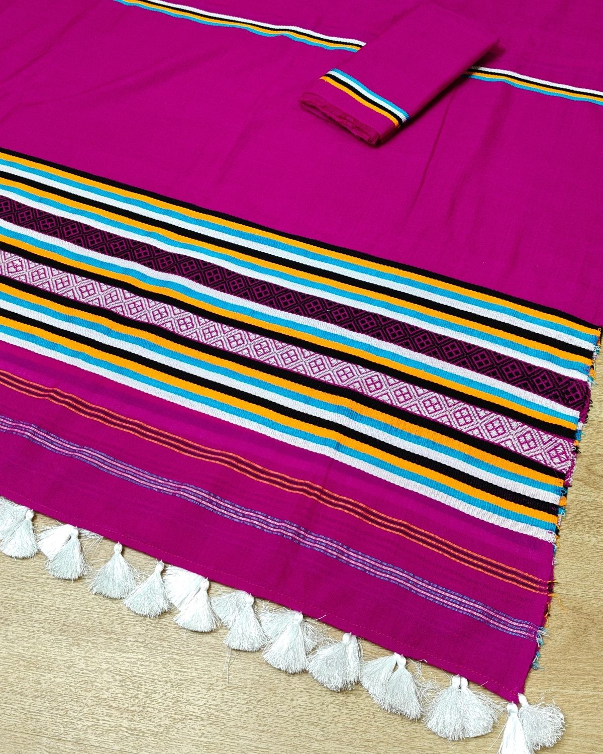 Ribi design Mising mekhela sador - Pink