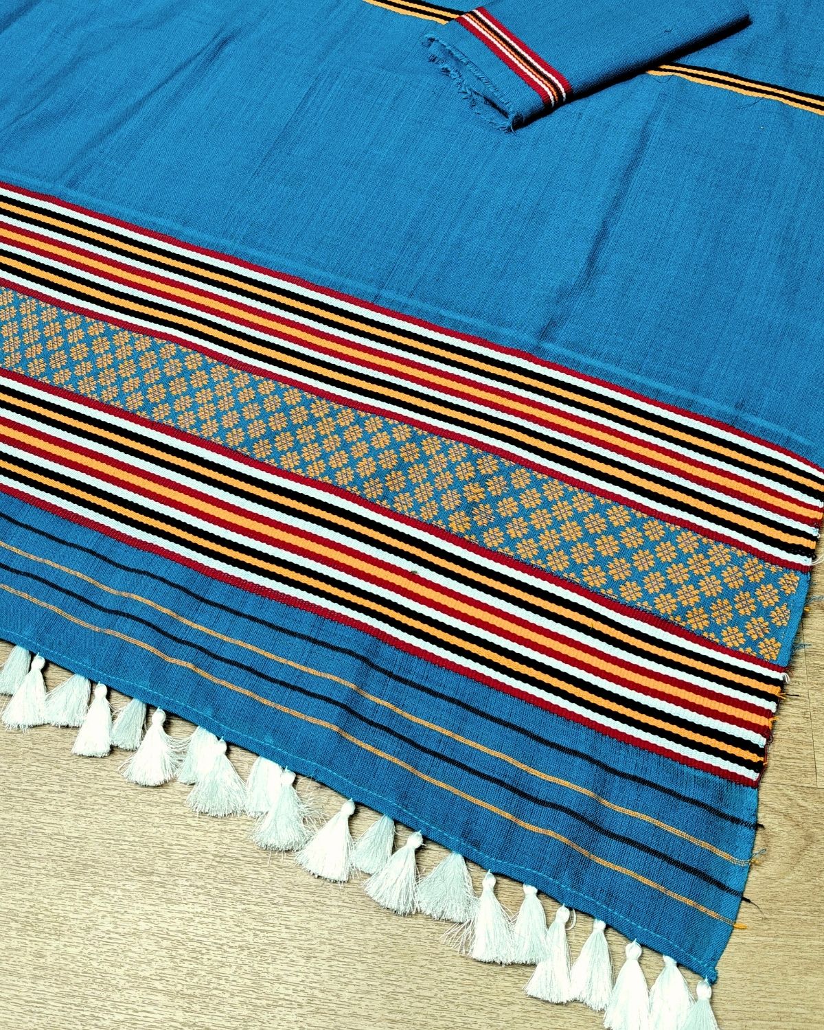 Ribi design Mising mekhela sador - Blue